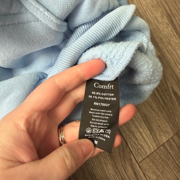 COMFRT zip up - Picture 4 of 5